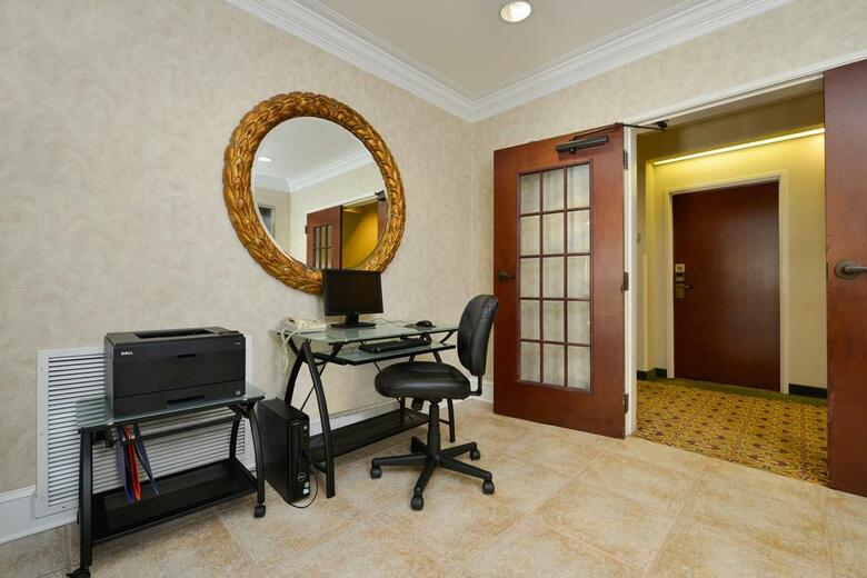 Hotel Comfort Suites Myrtle Beach