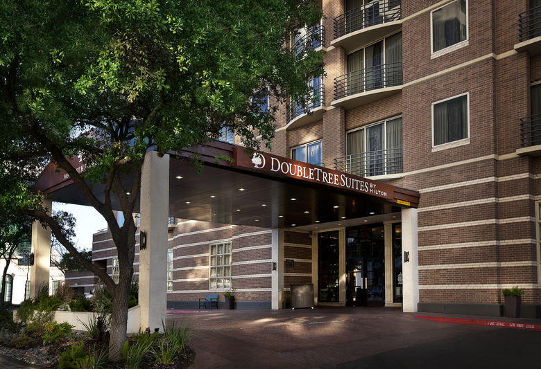 Hotel Doubletree Suites By Hilton Austin