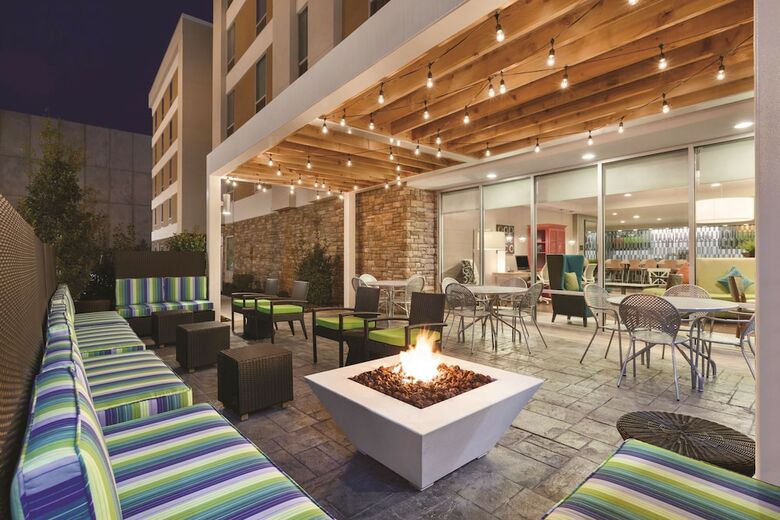 Hotel Home2 Suites By Hilton College Station