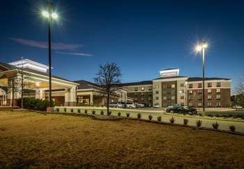 Holiday Inn Hotel & Suites Denton University Area
