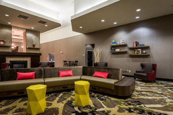 Holiday Inn Hotel & Suites Denton University Area