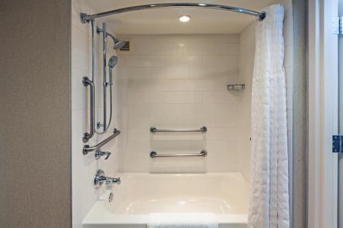 Hotel Embassy Suites Dallas - Market Center