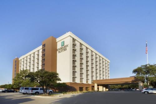 Hotel Embassy Suites Dallas - Market Center