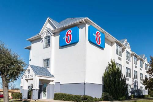 Motel 6 Fort Worth - Burleson