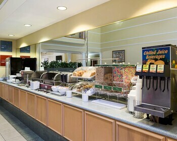 Hotel Comfort Suites La Porte