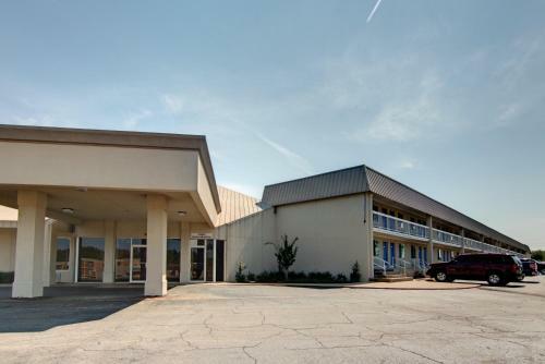 Motel 6 Mount Pleasant, Tx