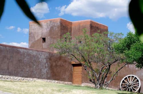 Hotel Cibolo Creek Ranch