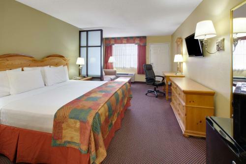 Hotel Baymont By Wyndham Terrell