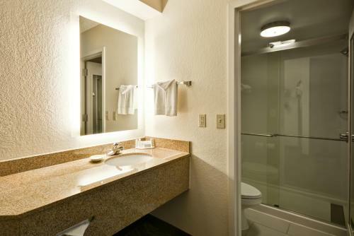 Hotel Springhill Suites By Marriott Medical Center/northwest