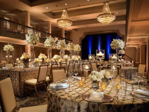The St. Anthony, A Luxury Collection Hotel, San Antonio