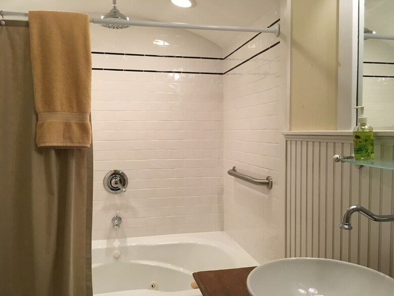 Posada Deerhill Inn