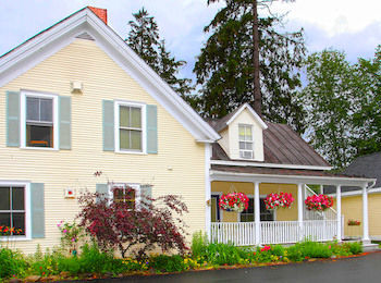 Hotel The Shire Woodstock