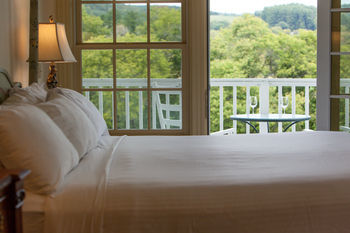 Hotel The Shire Woodstock