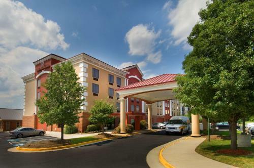 Hotel Comfort Suites Dulles Airport