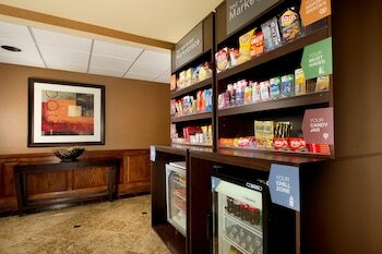 Hotel Comfort Suites Dulles Airport