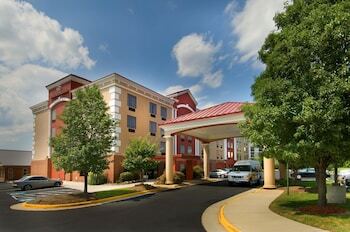 Hotel Comfort Suites Dulles Airport