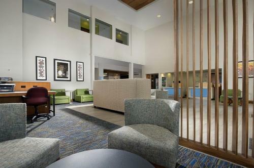 Hotel Holiday Inn Express & Suites Charlottesville North
