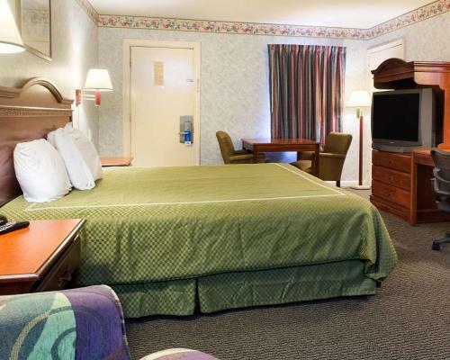 Hotel Rodeway Inn & Suites Williamsburg