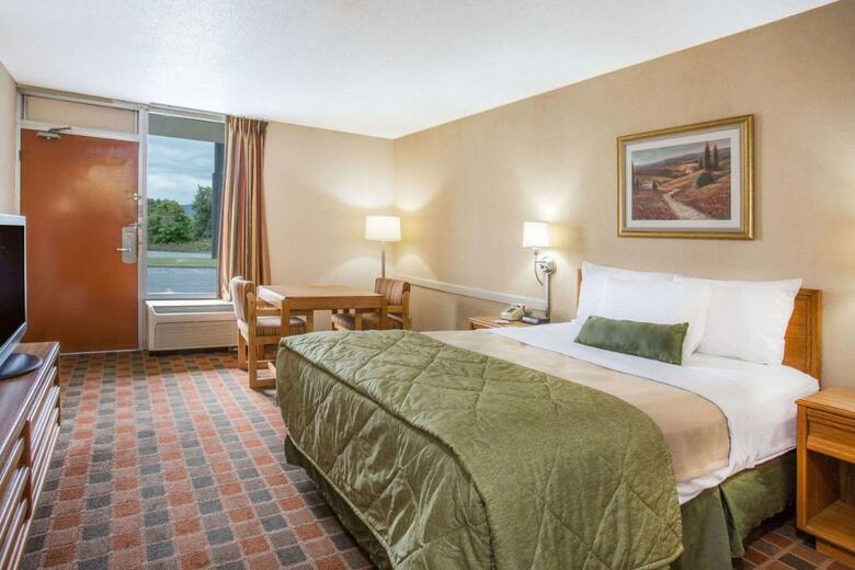 Hotel Ramada By Wyndham Wytheville