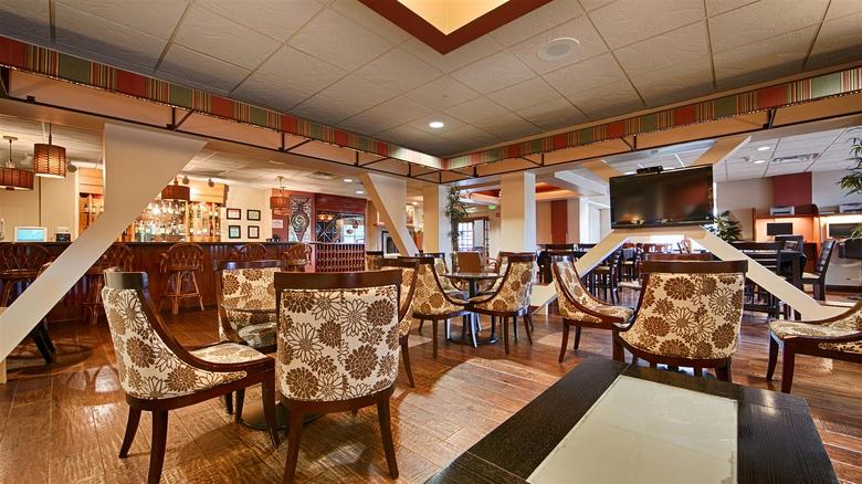 Hotel Best Western Plus Evergreen Inn And Suites