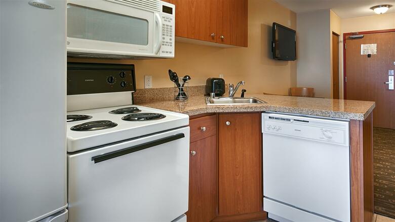 Hotel Best Western Plus Navigator Inn & Suites