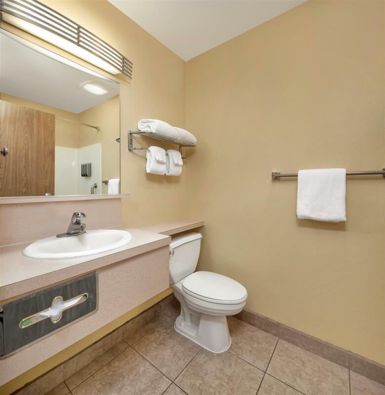 Hotel Best Western Plus Navigator Inn & Suites