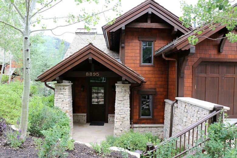 Hotel Deer Valley's Signature Collection