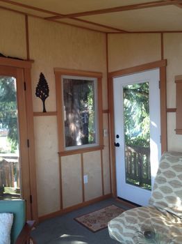 Cottage Lake Tree House Bed And Breakfast