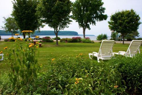 Hotel Ephraim Shores Resort