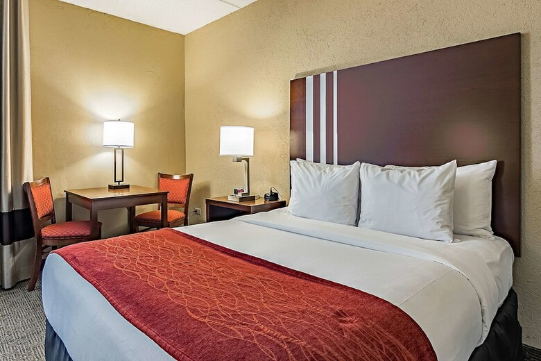 Hotel Comfort Inn Madison - Downtown