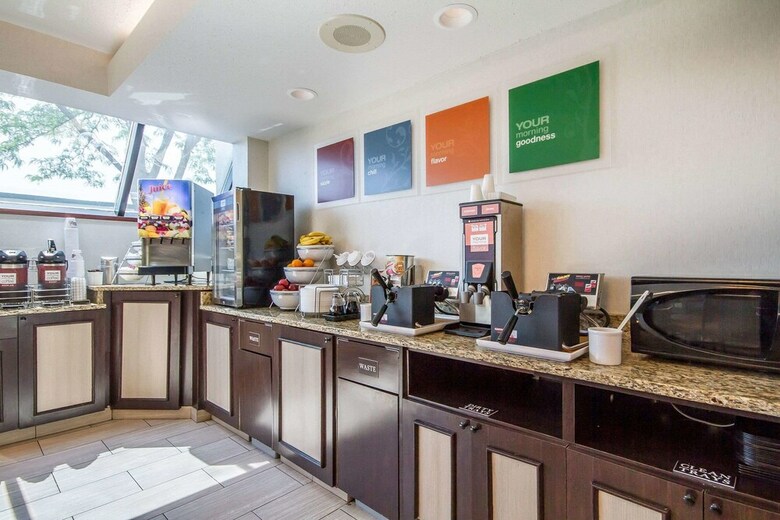 Hotel Comfort Inn Madison - Downtown