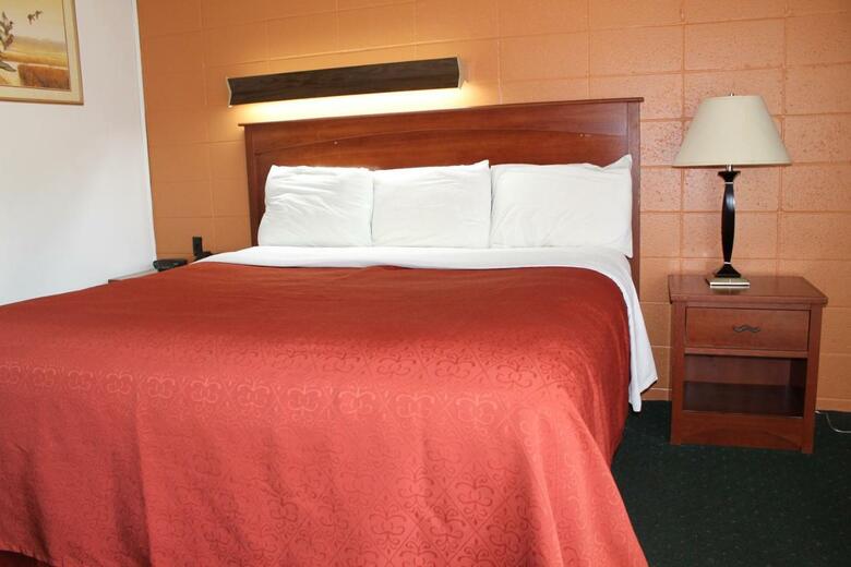 Hotel Motel Reedsburg