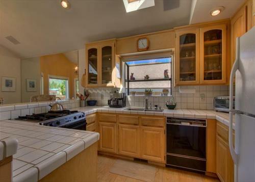 552 Alpine Home