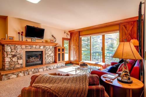 Borders Lodge