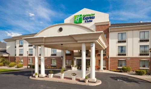 Holiday Inn Express Hotel & Suites Easton