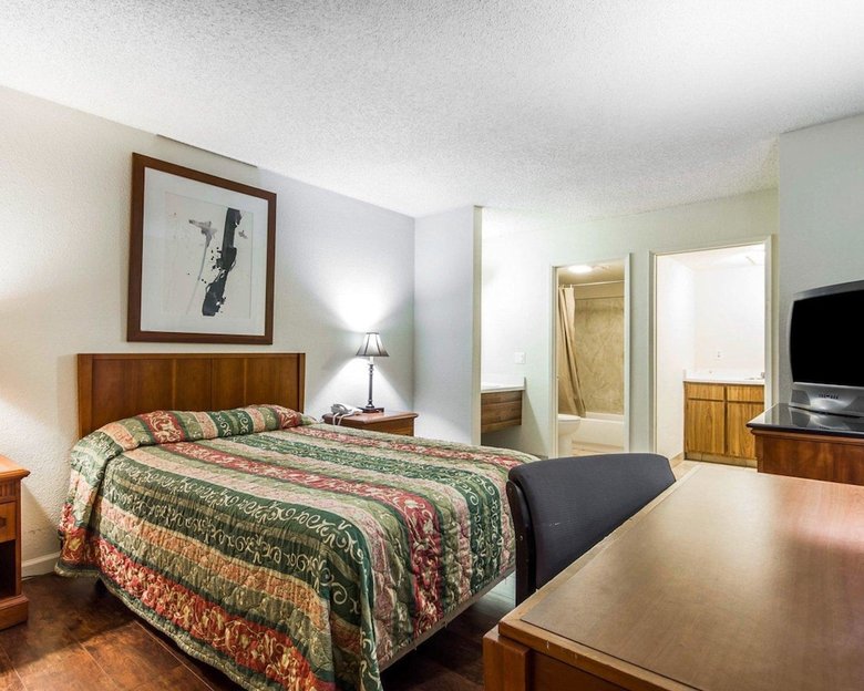 Hotel Rodeway Inn