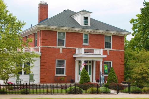 Bed & Breakfast The Collins House Inn