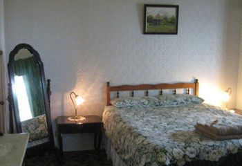 Posada Bay View Cottages, Cabins & Strahan Wilderness Lodge