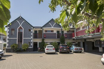 Amross Court Motor Lodge