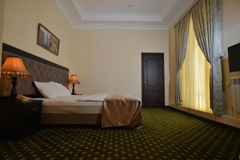 Gloria Hotel