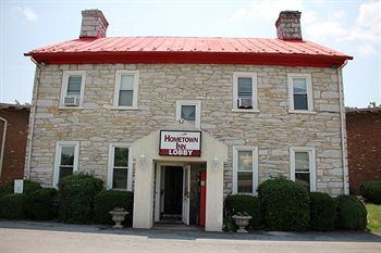 Motel Hometown Inn Staunton
