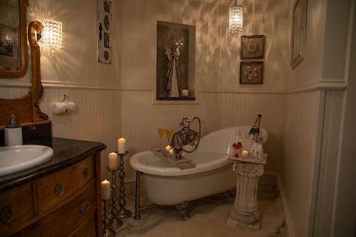 Bed & Breakfast Red Gate Inn