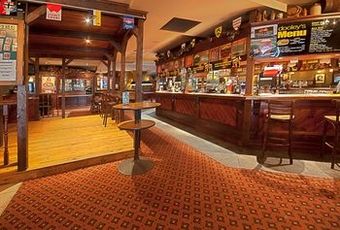 Monash Hotel
