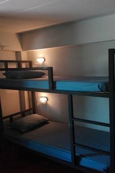 Cham Cha Hostel