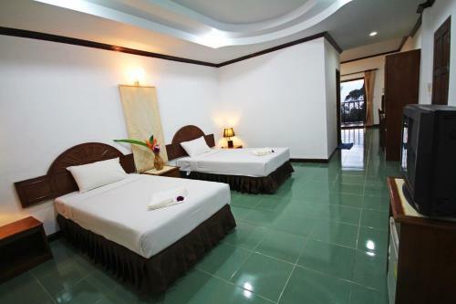 Lanta Sabai Hotel & Bungalows