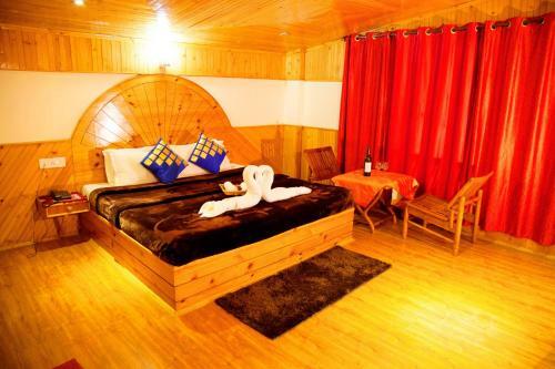 Hotel Pause At Manali