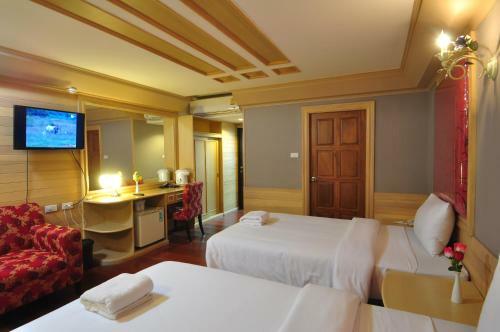Pearl Resort & Hotel
