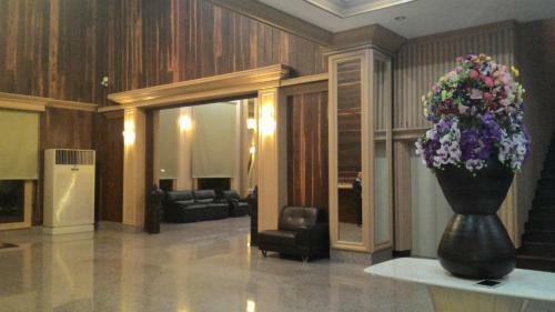 Pearl Resort & Hotel