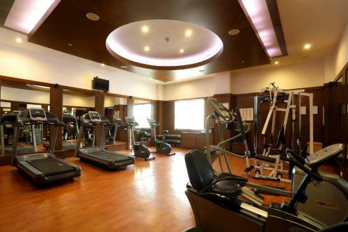Hotel Green Park Chennai