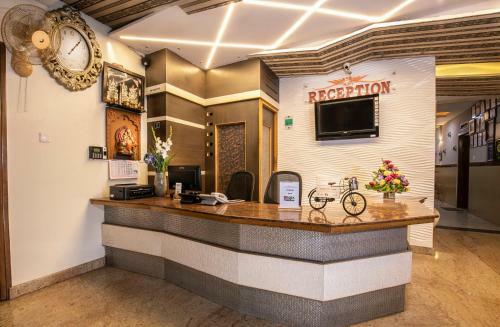 Hotel Aishwarya Residency